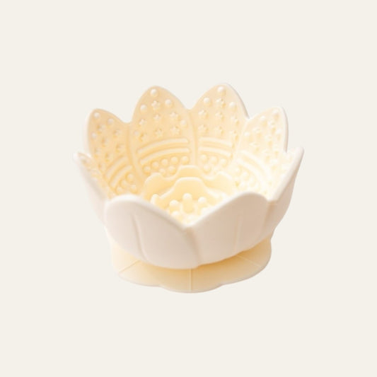Great&Small Water Lily Bowl